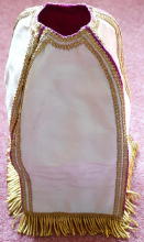 9098 Antique Ciborium Veil